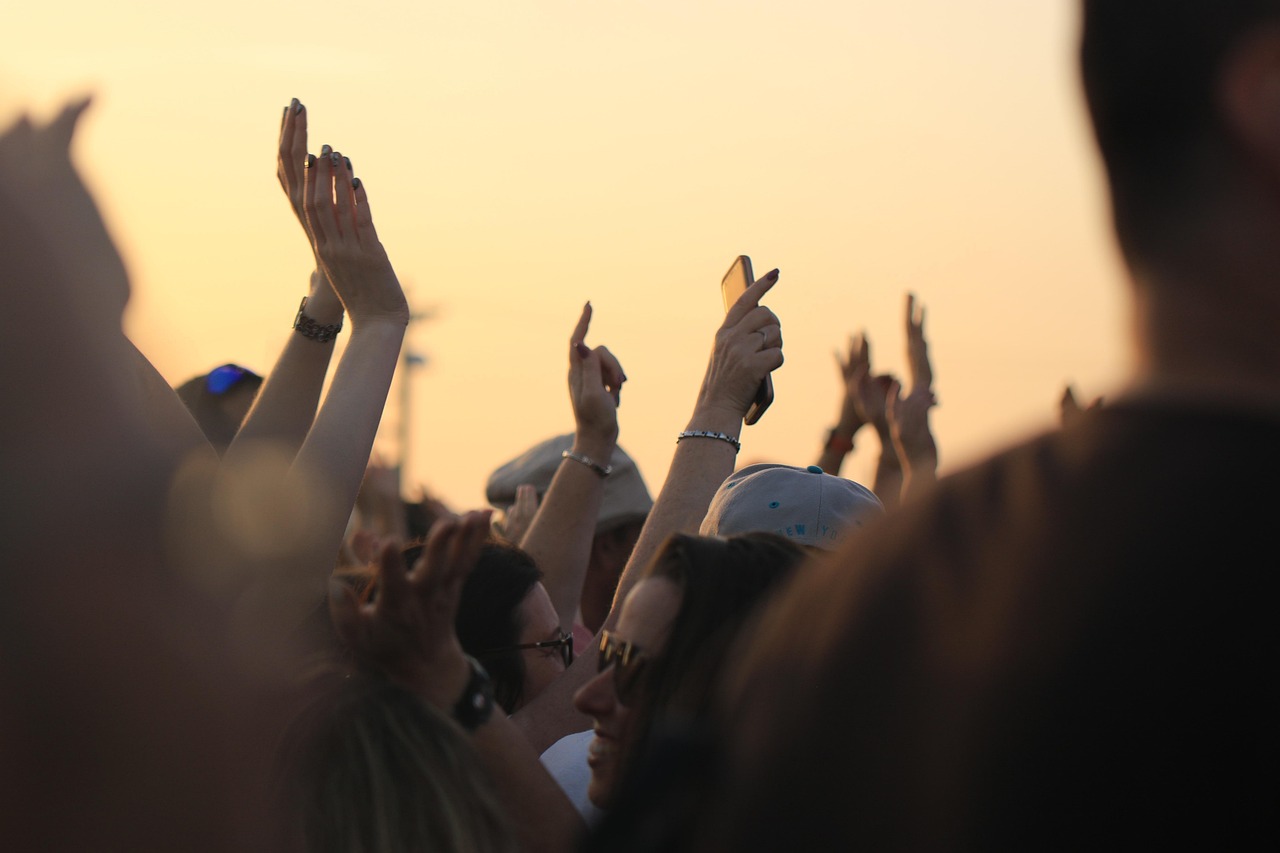 5 Ways to Become a Celebrity